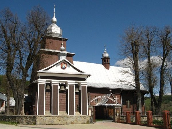 Kościół Świętych Apostołów Piotra i Pawła w Tyliczu